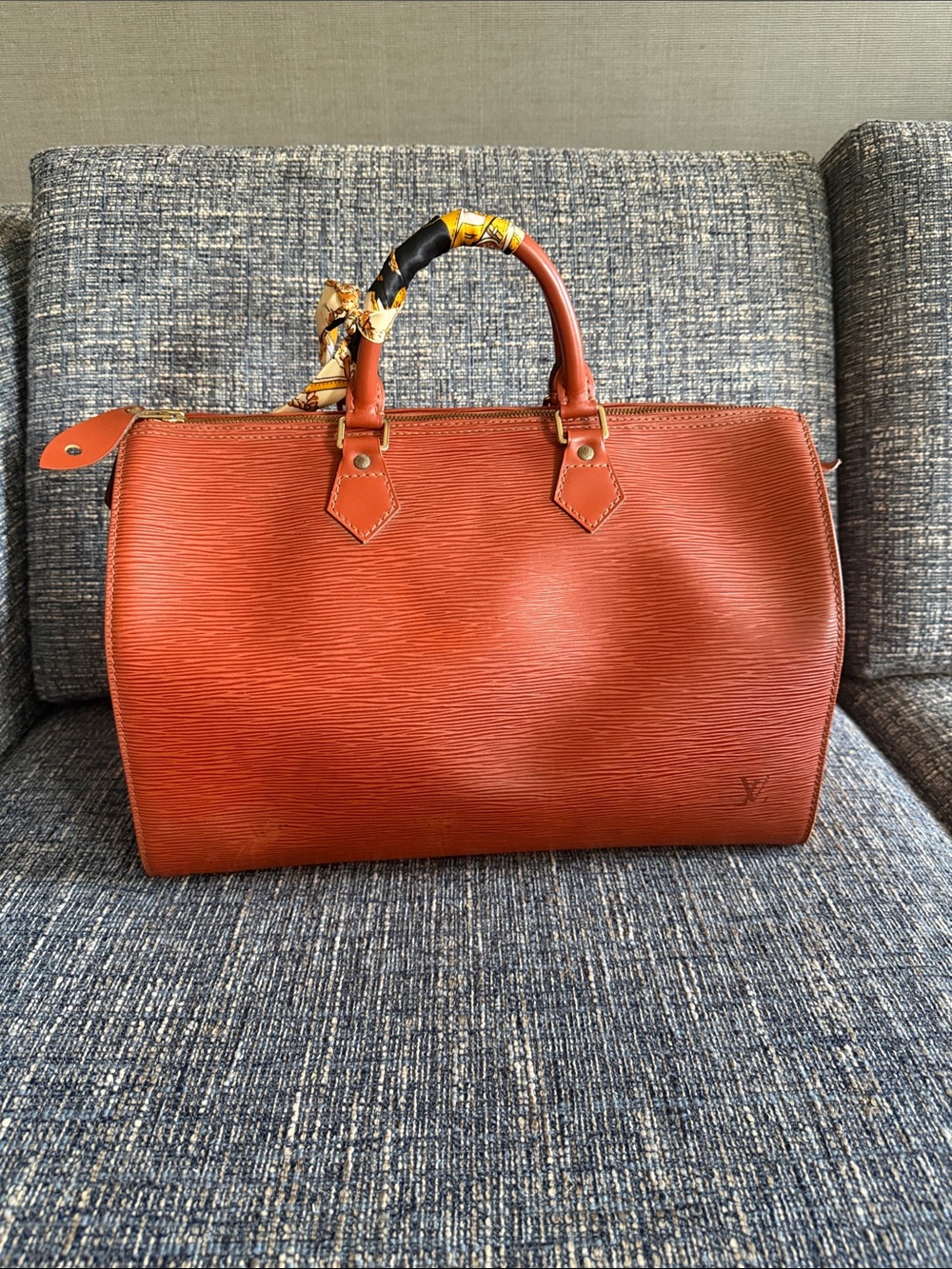 Louis Vuitton Epi Speedy in Burnt Orange - Picture 3 of 6